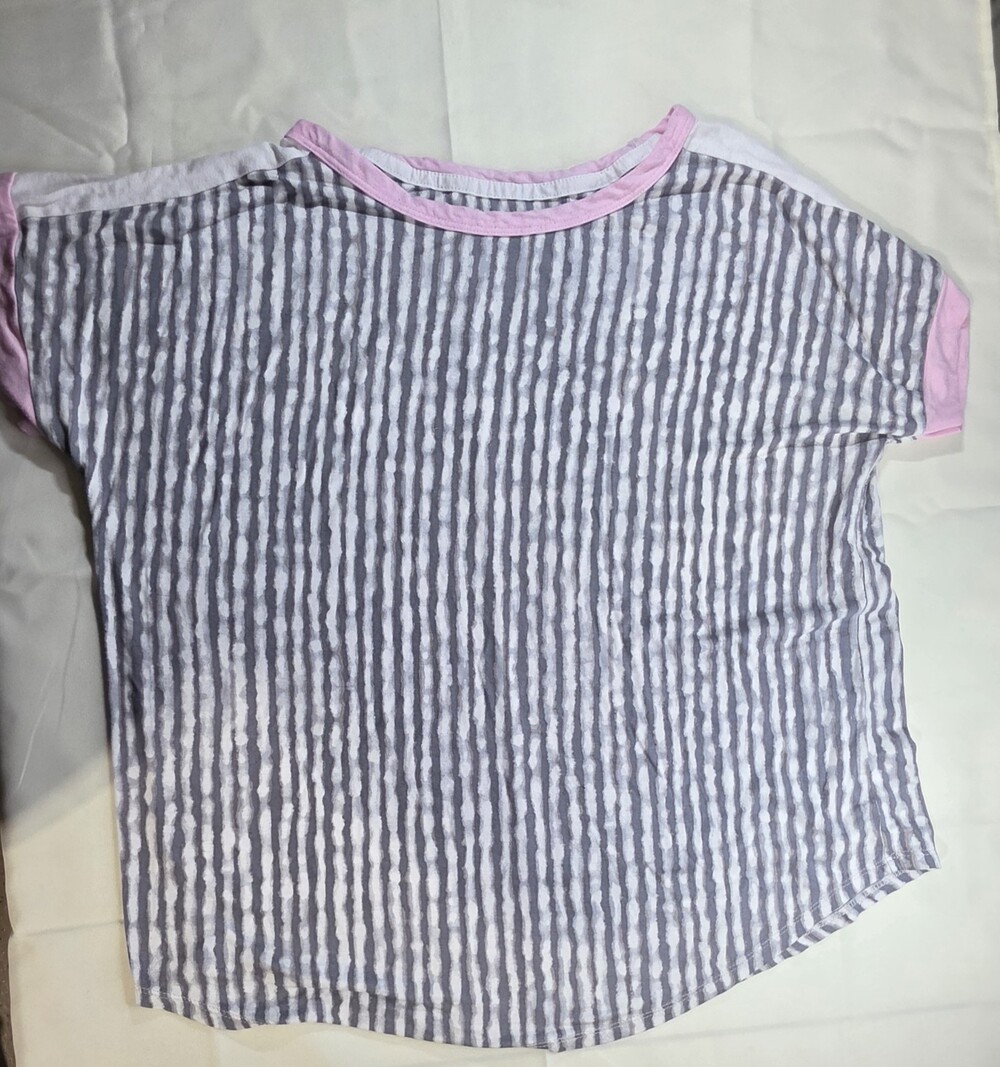 Secret Treasures Women's Sleepwear T-Shirt M gray Striped Short Sleeve Sku 0351